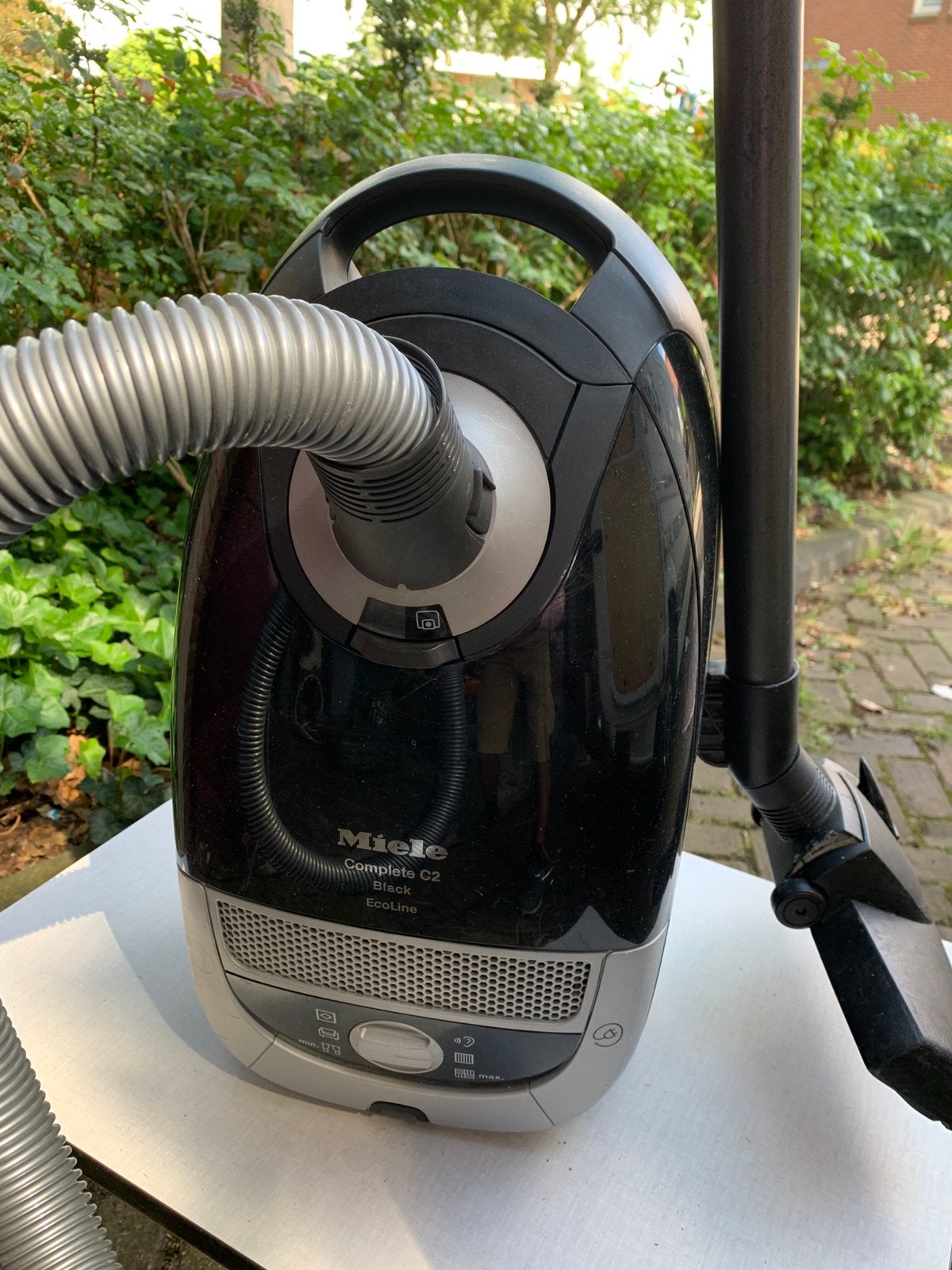 Miele mooie Complete C2 EcoLine stofzuiger in het zwart., Witgoed en Apparatuur, Stofzuigers, Ophalen of Verzenden, Zo goed als nieuw