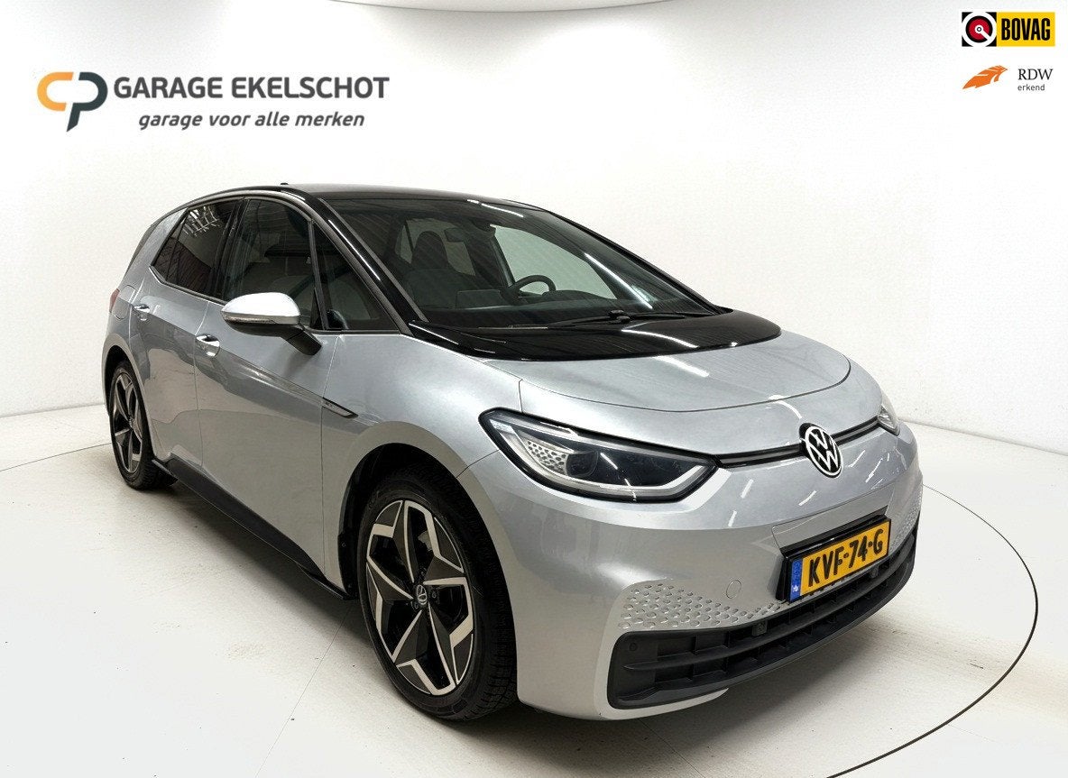 Volkswagen ID.3 Life 58 kWh|ACC|Camera|Stoelverw|Carplay|LM, Automaat, 34 min, Gebruikt, Zwart