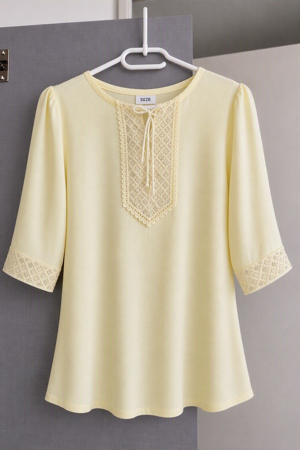 Indiase gele blouse met pailletten, valt als maat S, Verzenden, Nieuw, Maat 36 (S), Geel