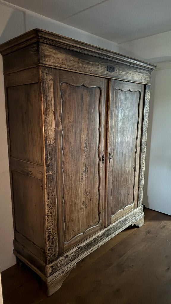 ANTIEKE BROCANTE 2-DEURS GARDEROBE KAST, Huis en Inrichting, Ophalen, Met deur(en), Gebruikt, 200 cm of meer
