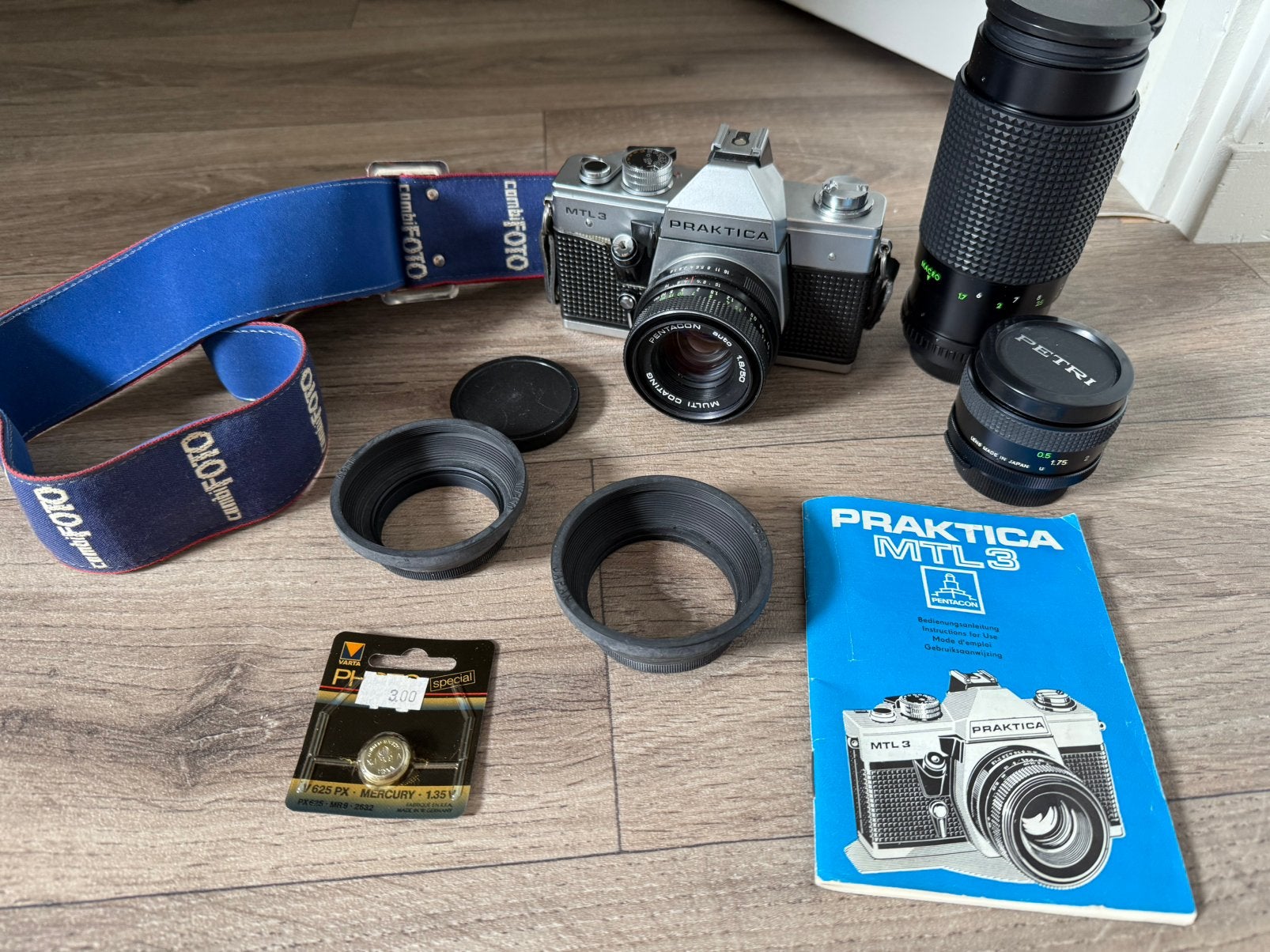 Praktica MTL3 spiegelreflexcamera met 3 lenzen, Ophalen, Gebruikt, Spiegelreflex, Overige Merken