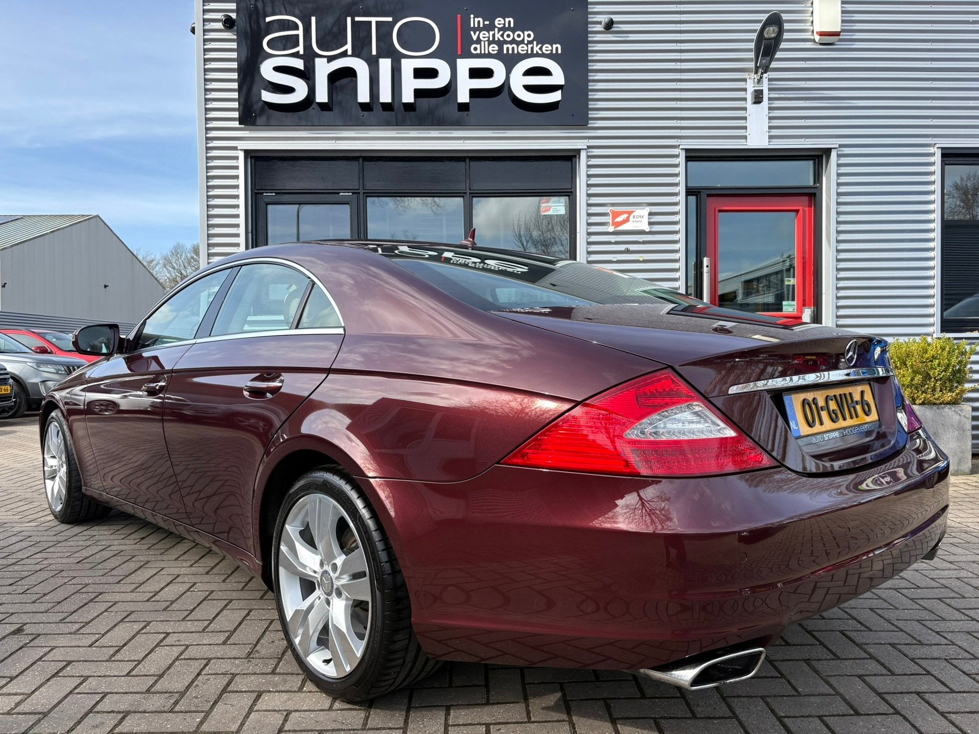 Mercedes-Benz CLS-klasse 350 CGI Prestige Plus -ORIGINEEL NE, Auto's, Automaat, Achterwielaandrijving, Gebruikt, Beige
