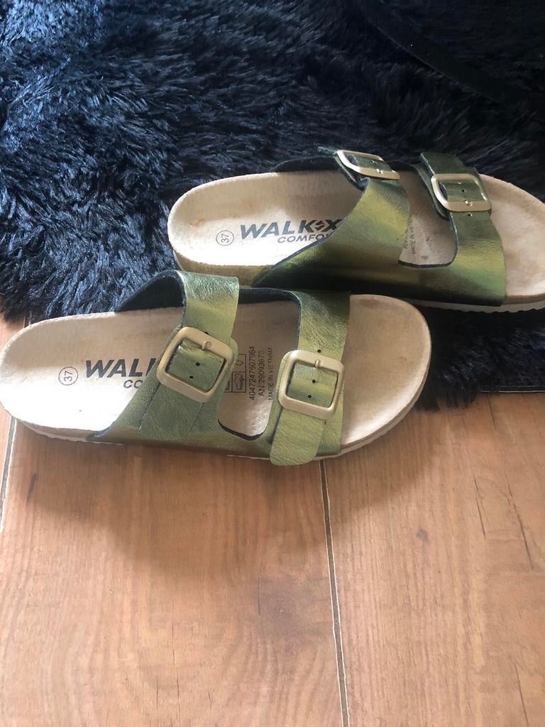 Slippers, Slippers, Nieuw, Ophalen of Verzenden, Groen