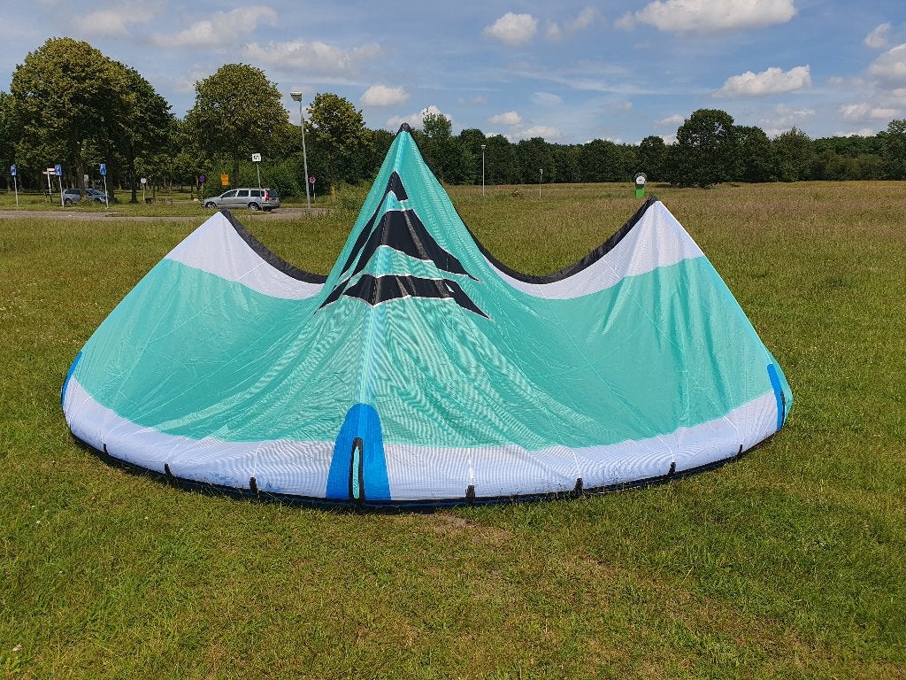 Naish Pivot LW 17 m2 2026, 16 m² of meer, Ophalen of Verzenden, Kite, Geen board