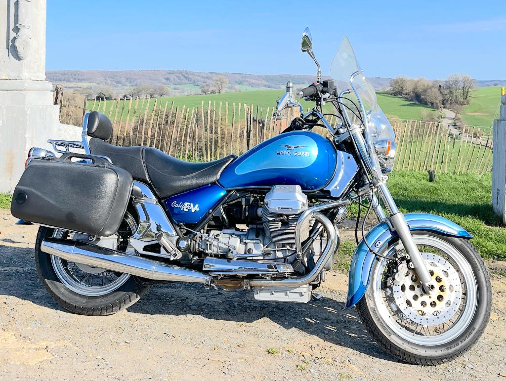 Moto Guzzi California EV 1999 blauw, 1064 cc, Cardan-aandrijving, 2 cilinders, Motorrijbewijs A