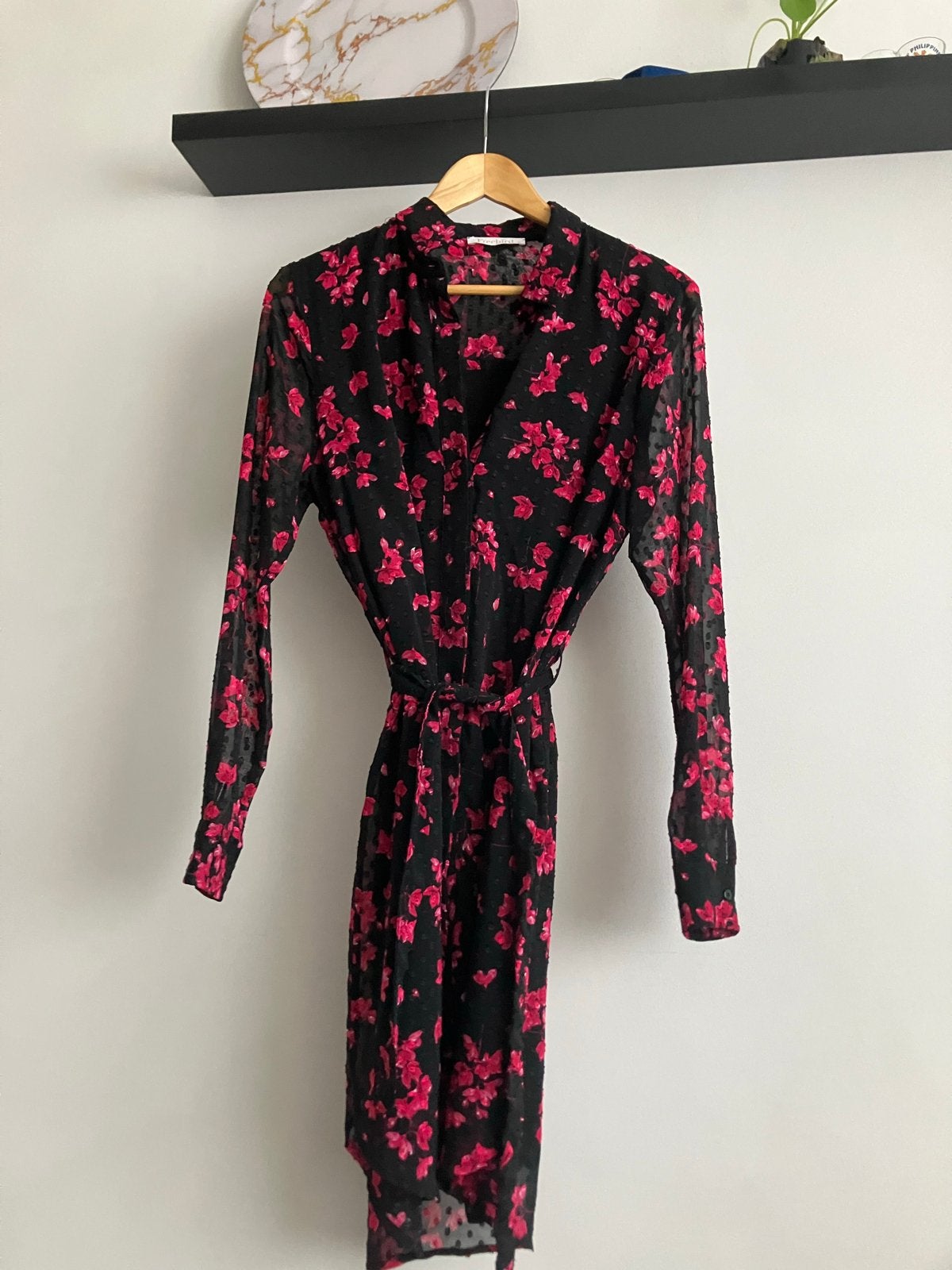 Freebird Zwarte Jurk met Roze Bloemenprint Maat M, Maat 38/40 (M), Zwart, Ophalen of Verzenden, Zo goed als nieuw