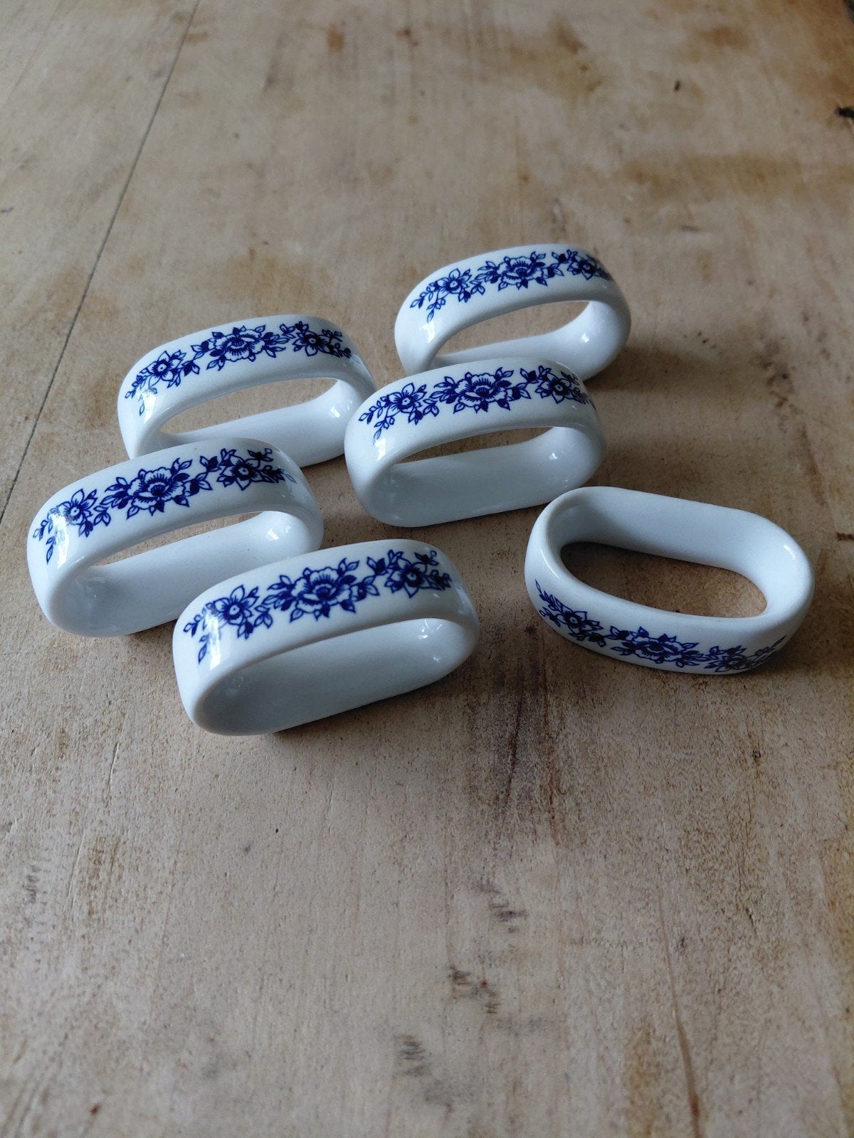 vintage Engels blauw servetringen, Ophalen of Verzenden