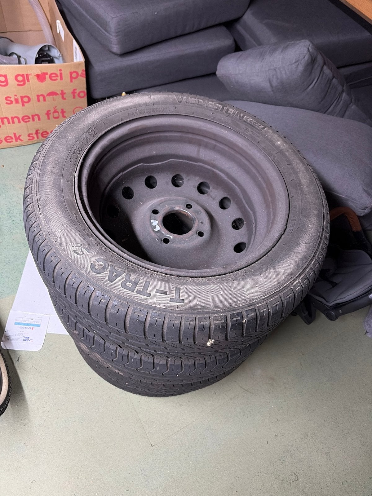Vredestein T-Trac Si 175/65 R14 82T zomerbanden op velg, 14 inch, Gebruikt, 175 mm, Banden en Velgen