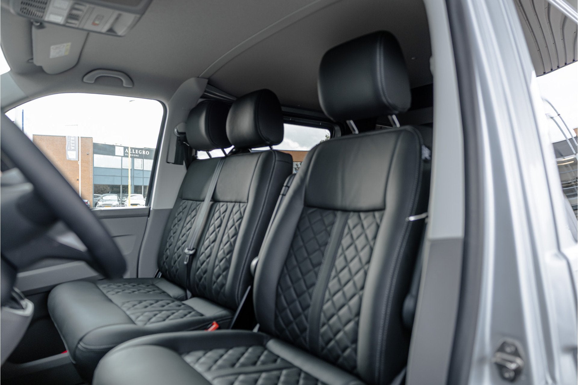 Foto 38 van Volkswagen Transporter 2.0 TDI L2H1 DSG DC | Dubbel cabine |