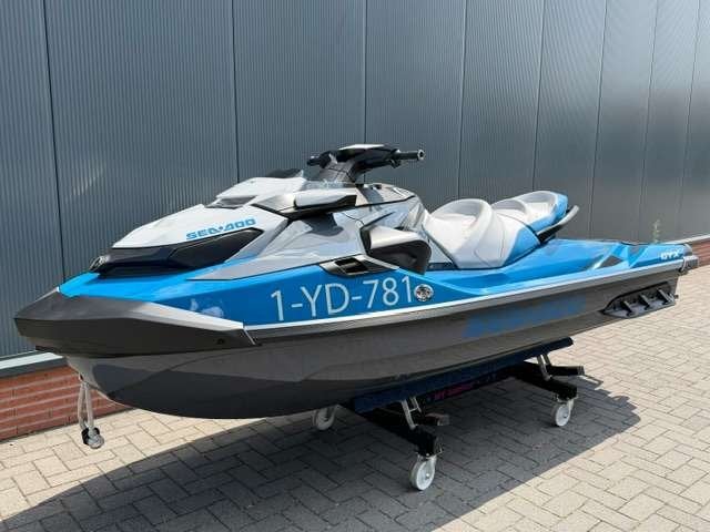 Seadoo GTX 230 Tech Pack in topstaat voorzien onderhoud, Niet ingevuld, Zo goed als nieuw, Benzine, 200 pk of meer