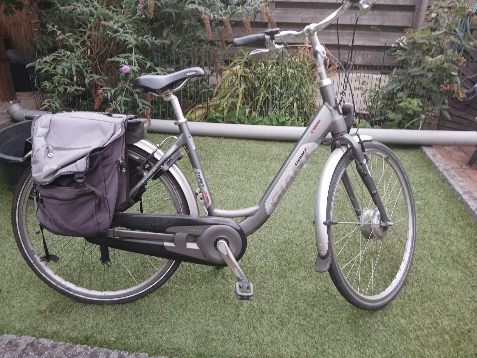 elektrische damesfiets Giant Twist single, Ophalen, Gebruikt, Minder dan 10 versnellingen, Giant