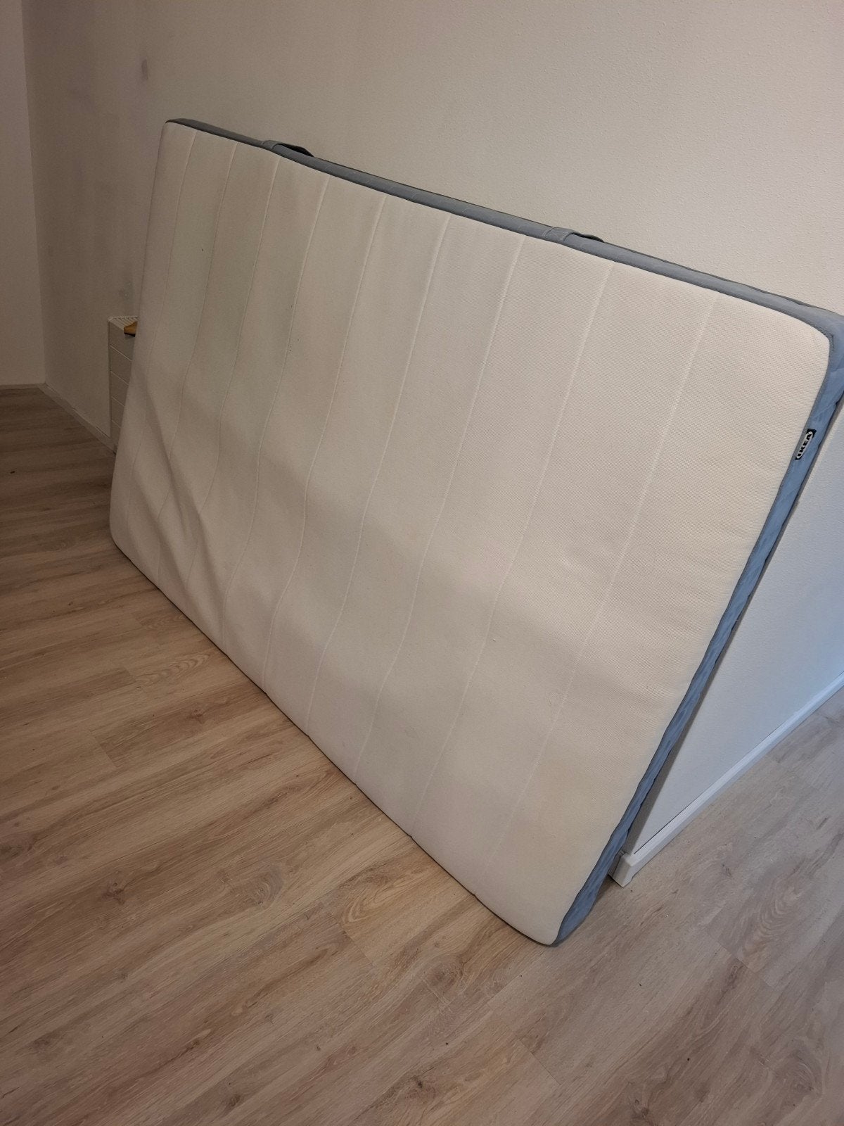 IKEA Matras 140x200 cm, Ophalen, Gebruikt, Eenpersoons, 140 cm