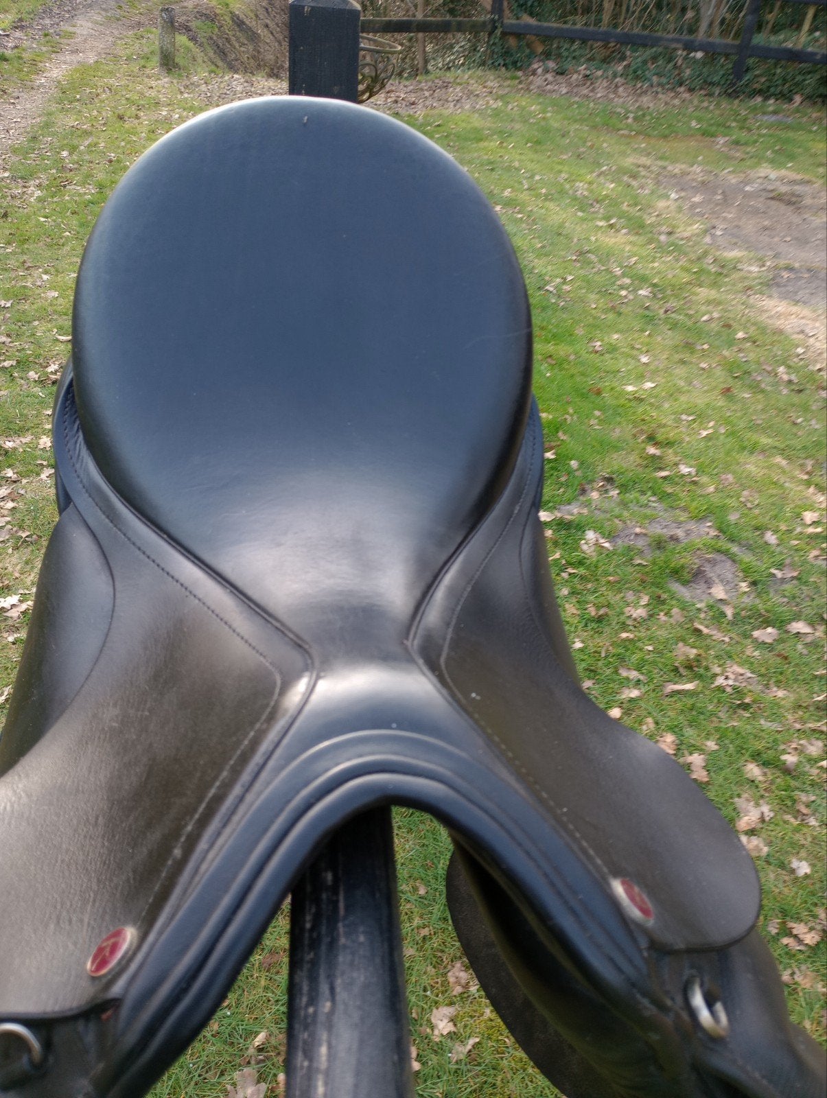 Rossner veelzijdigheidszadel 17 inch, Ophalen