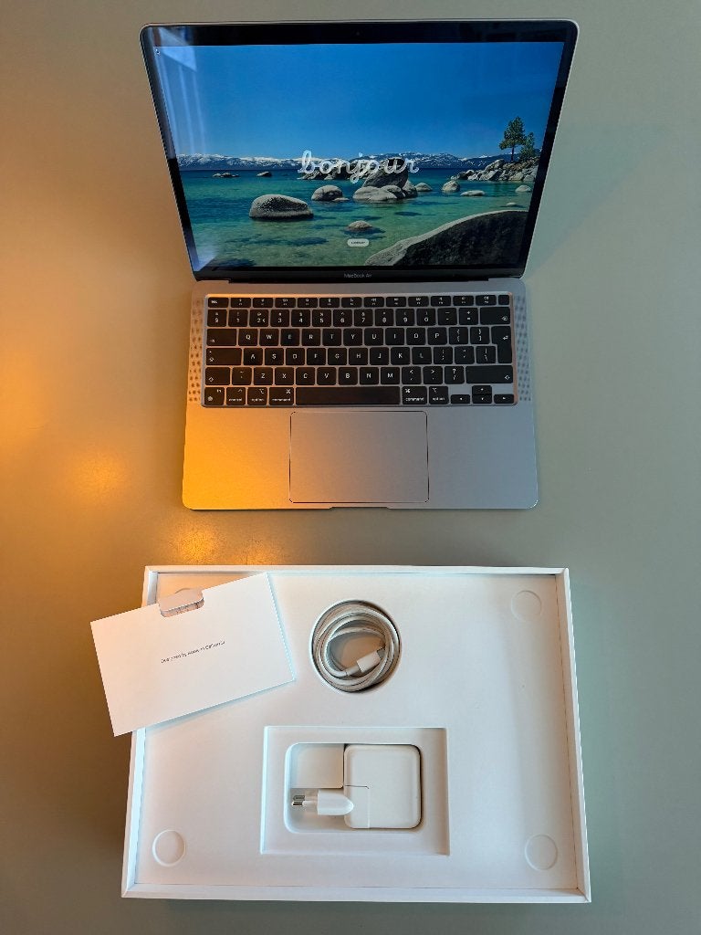 MacBook Air 2020 M1, Ophalen, 256 GB, Qwerty, 8 GB