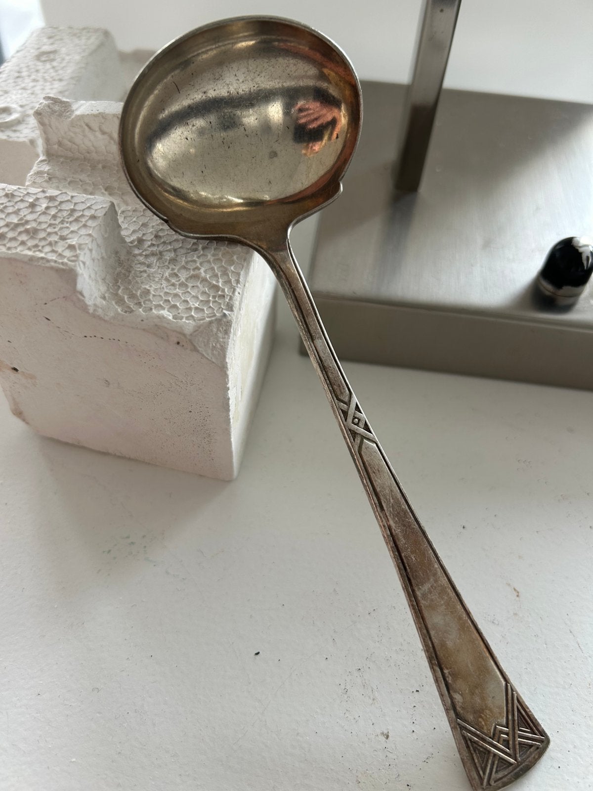 Antieke art deco verzilverde sauslepel, Ophalen of Verzenden