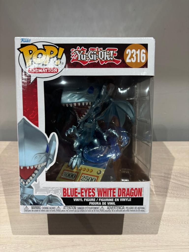 Funko Pop Yu-Gi-Oh Blue-Eyes White Dragon #2316 Premium, Funko Europe, Ophalen of Verzenden, Zo goed als nieuw, 4th floor, 1 Queen Caroline St, London W6 9YN, Verenigd Koninkrijk