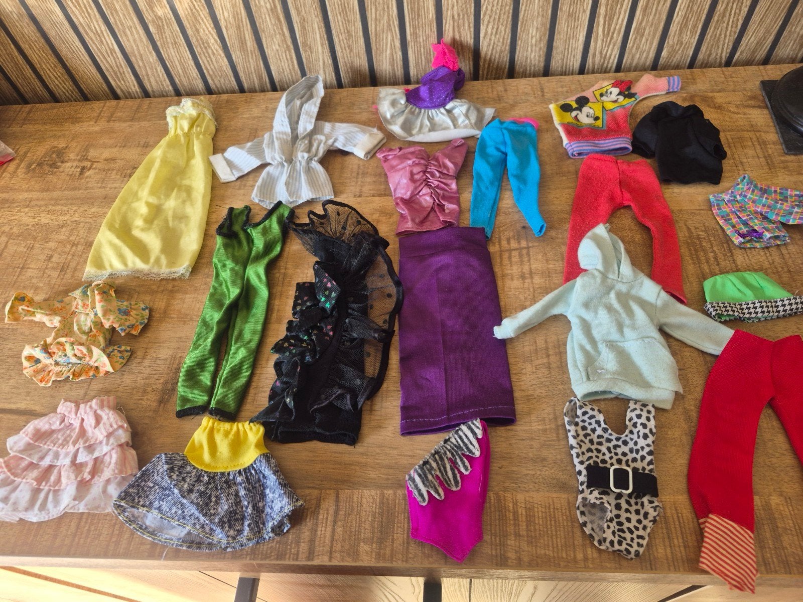 Vintage Barbie kleding(B)Vaste lage prijs€15euro, Verzamelen, Ophalen of Verzenden, Gebruikt, Kleertjes
