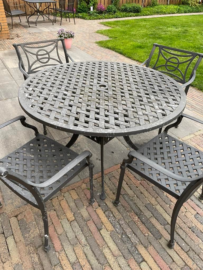 Gietijzer Tuinset met ronde tafel en 4 stoelen, Ophalen, Gebruikt, Eettafel, Tuinset