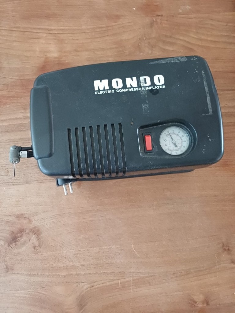Electrische ballenpomp Mondo, Maat XS of kleiner, Ophalen, Zo goed als nieuw, Overige typen