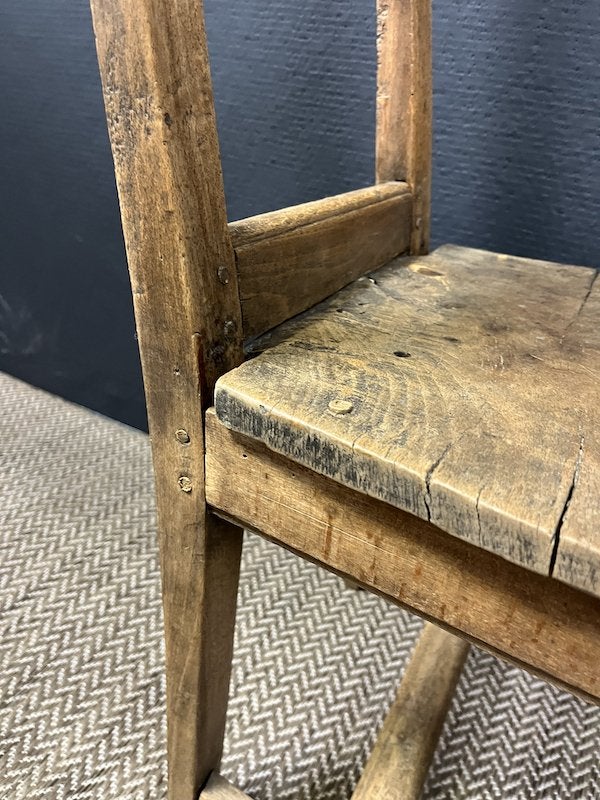 Antieke eenvoudige Franse houten stoel -  rond 1800, Antiek en Kunst, Antiek | Meubels | Stoelen en Banken, Ophalen of Verzenden
