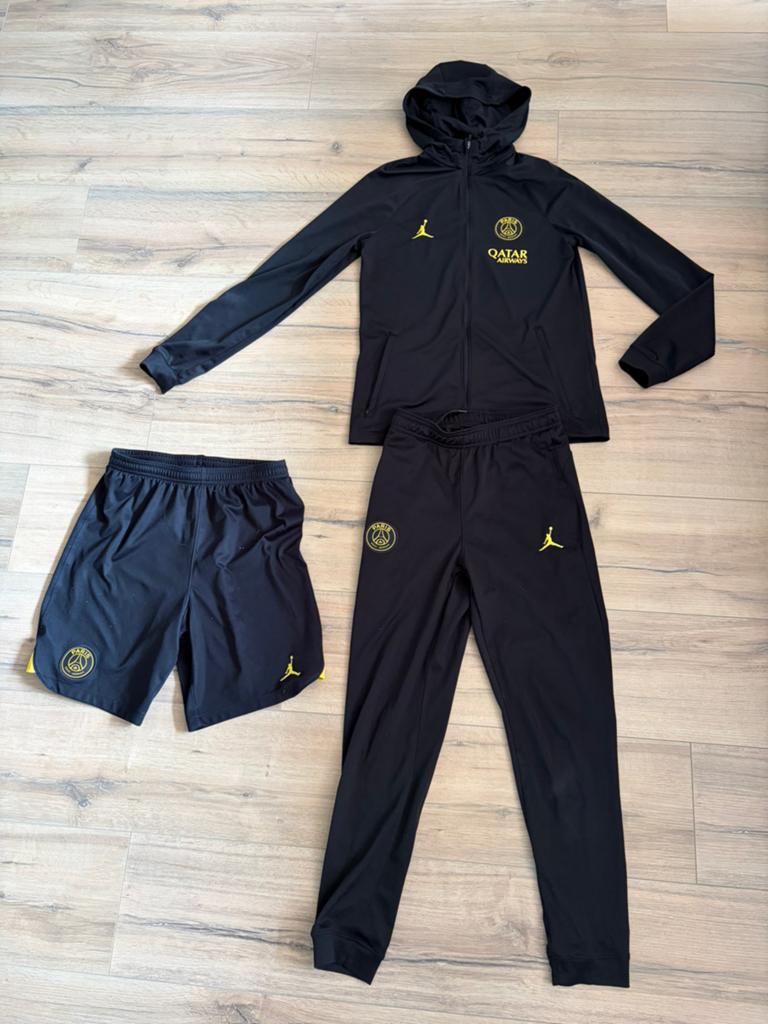 Paris Saint-Germain Jordan Nike sport set maat L 147 - 158, Ophalen of Verzenden, Jongen of Meisje, Broek