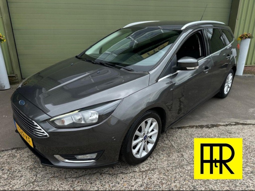 Ford FOCUS 1.0 Titanium Edition, Auto's, 125 pk, Gebruikt, Euro 6, Bruin
