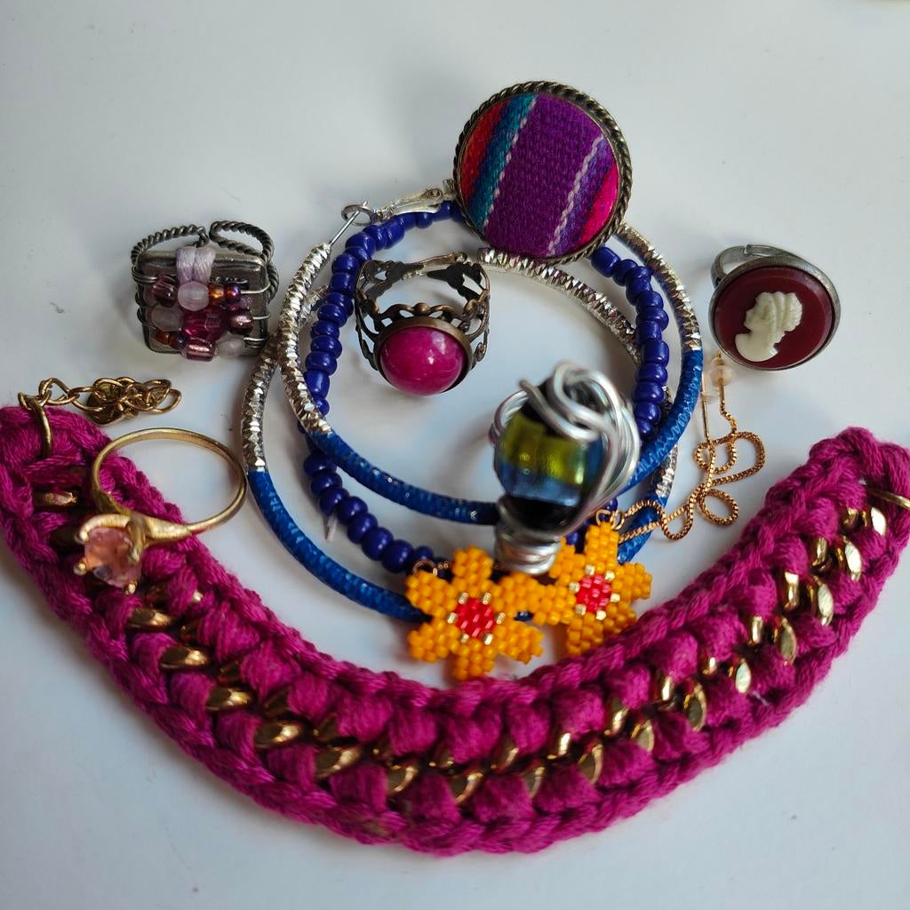 Nr.45.Diverse sieraden set: ringen, armbanden en kettingen, Ophalen of Verzenden