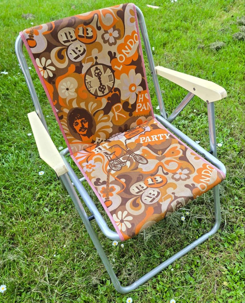 Vintage klapstoeltje, seventies design., Caravans en Kamperen, Ophalen