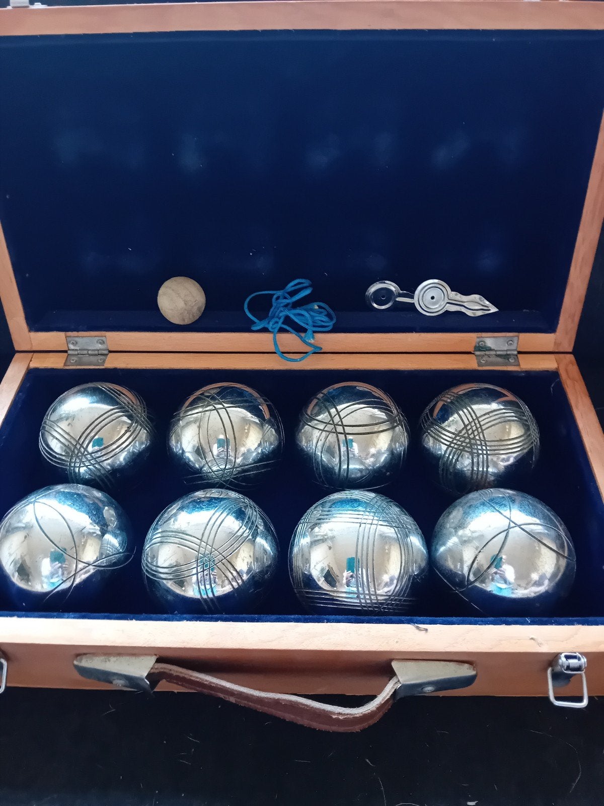 jeu de boules set, Ophalen, Bal