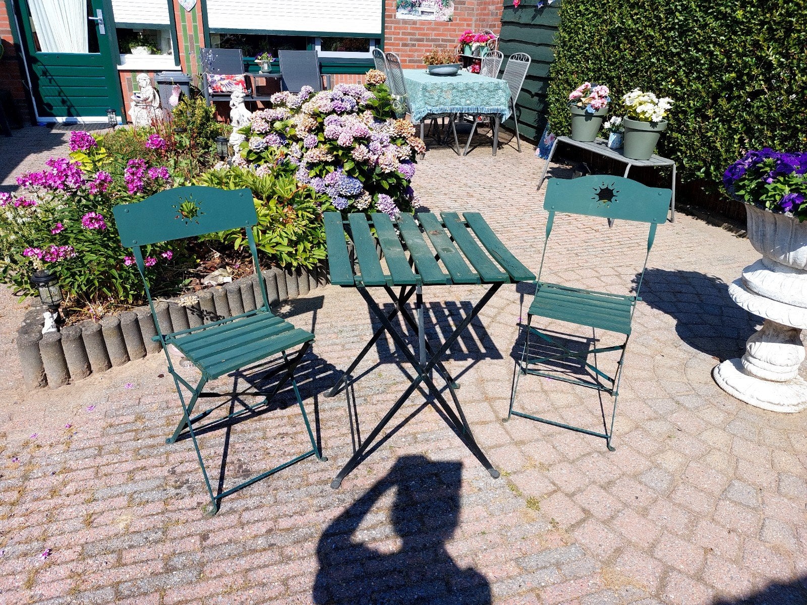 Bistro setje en twee stoelen groen, Ophalen, Gebruikt, Overige materialen, 2 zitplaatsen