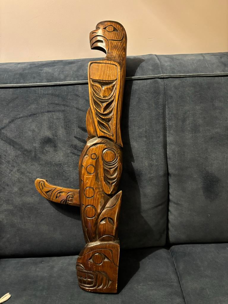 Totem Adelaar & Orka - David Robertson (Kwakiutl) 54 cm, Antiek en Kunst, Ophalen