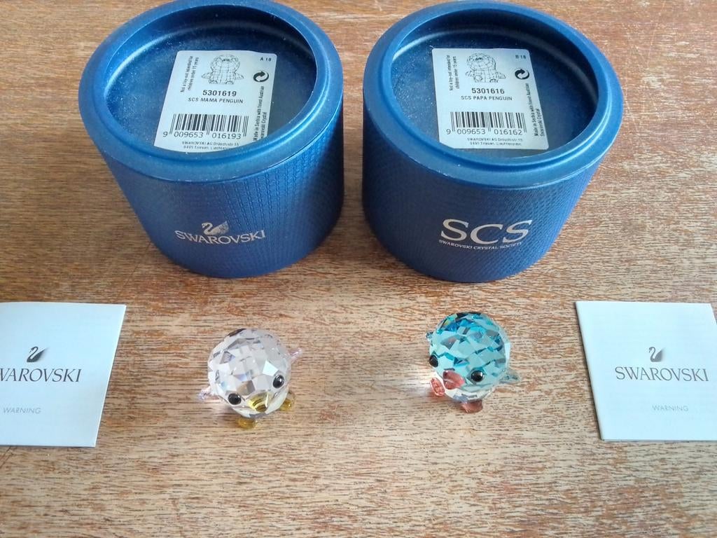 Swarovski papa en mama pinquin, Ophalen of Verzenden, Nieuw, Figuurtje