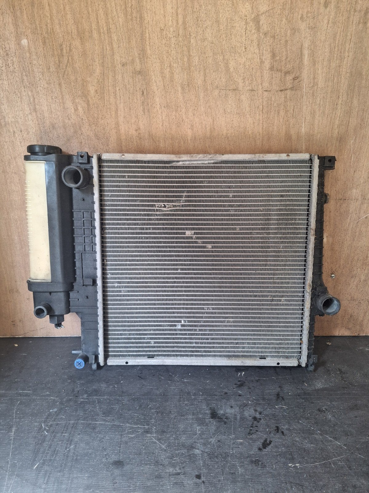 Bmw e36 325i radiateur, Ophalen, BMW