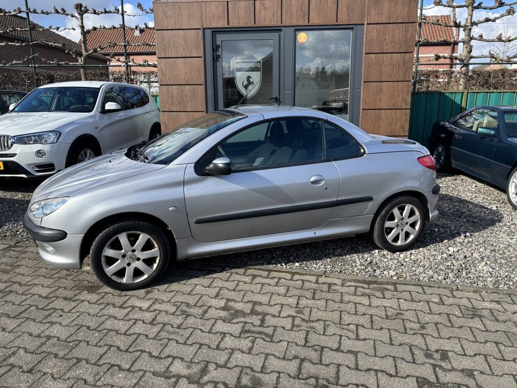 Peugeot 206 CC 1.6-16V (bj 2001), foto 3