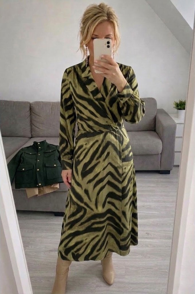 Jurk xxl, K-design, Maat 46/48 (XL) of groter, Ophalen of Verzenden, Zo goed als nieuw