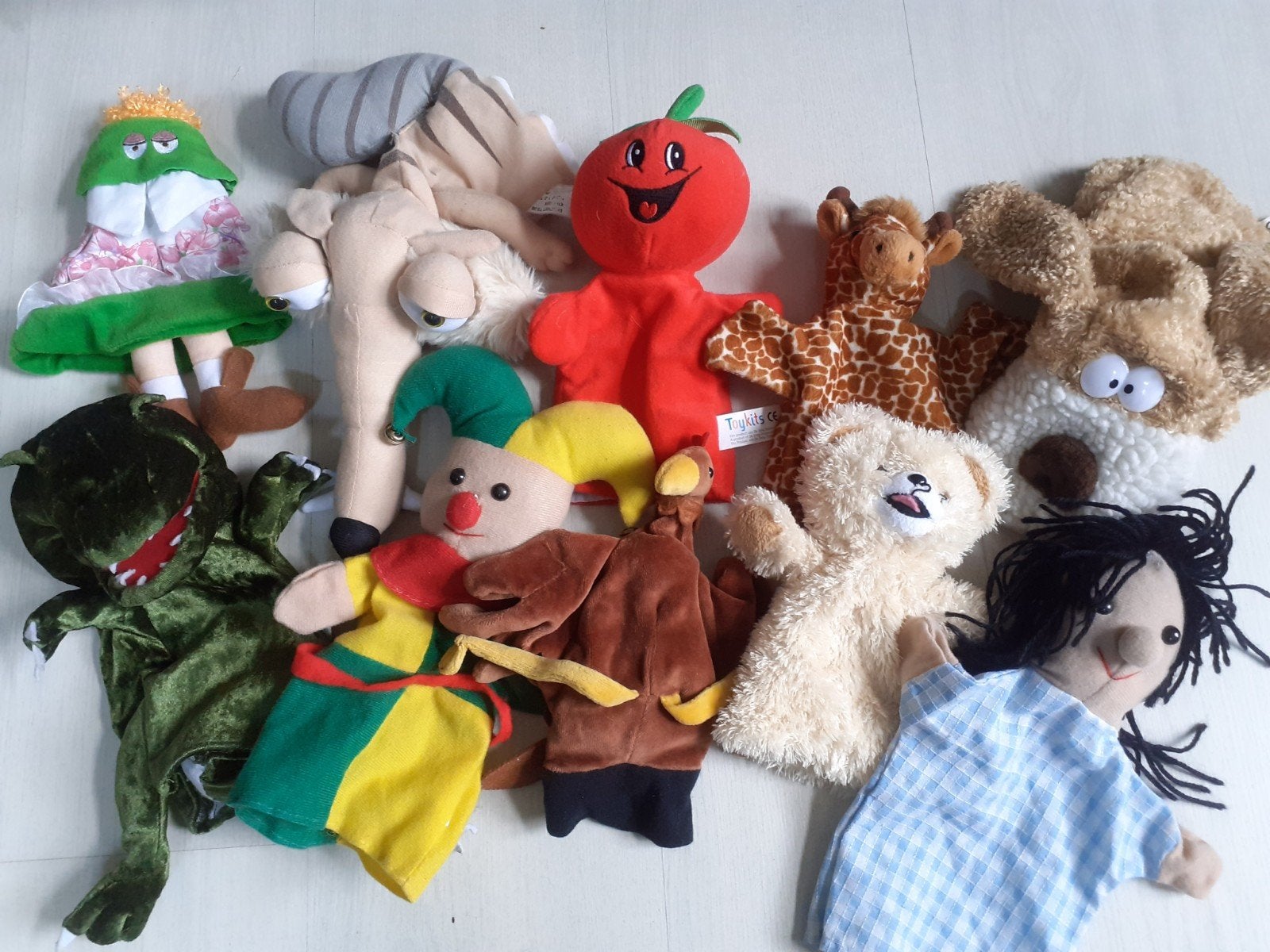 Zachte handpoppen poppenkastpoppen ( D ), Ophalen of Verzenden, Zo goed als nieuw, Pop