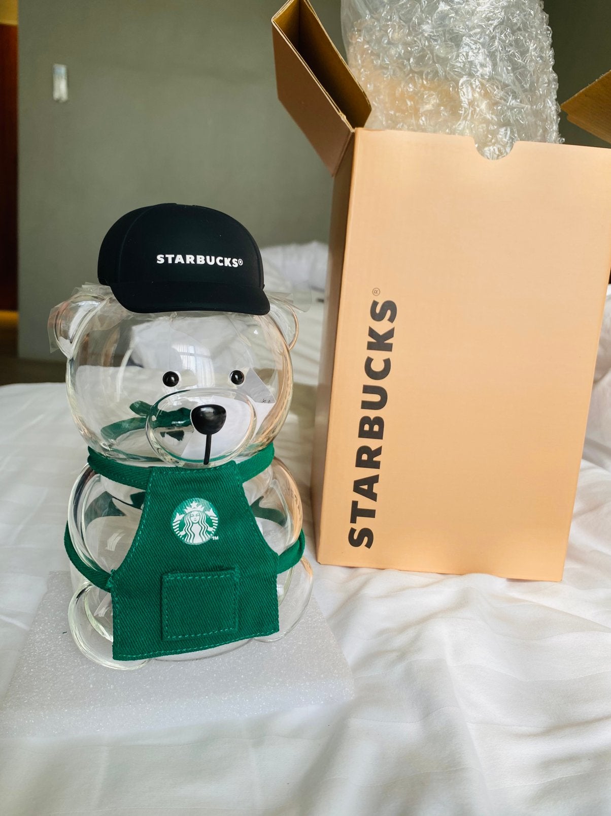 Starbucks bearcup limited edition NIEUW, Ophalen of Verzenden, Zo goed als nieuw, Overige stijlen, Kop(pen) en/of Schotel(s)