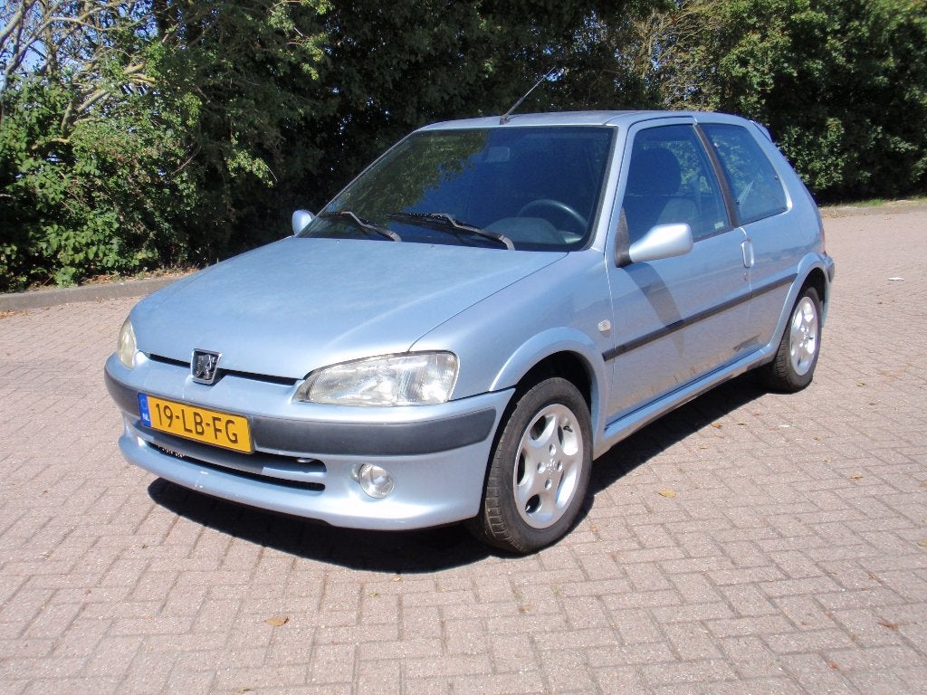 Peugeot 106 1.4 Sport oktober 2002 kleur is Ice Blue., Voorwielaandrijving, Stof, Zwart, 4 cilinders