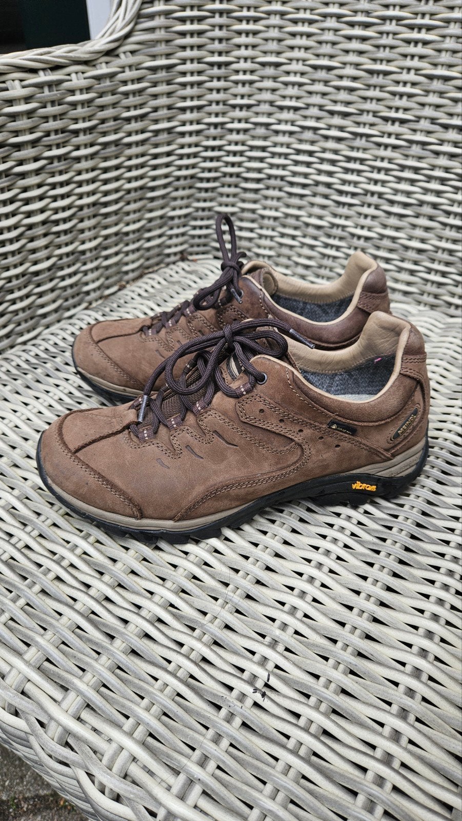 Meindl dames lage wandelschoenen maat 39 /5.5, Ophalen of Verzenden, Zo goed als nieuw, Overige typen, Overige merken