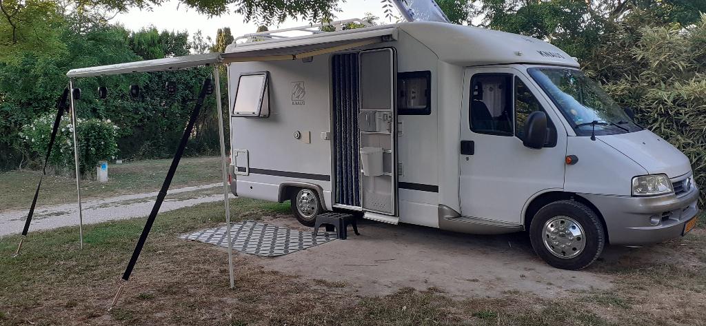 KNAUS WEINSBERG 4 PERSOONS CAMPER  (stalling beschikbaar, Koelkast, Ringverwarming, Fiat, Gaslek-detector