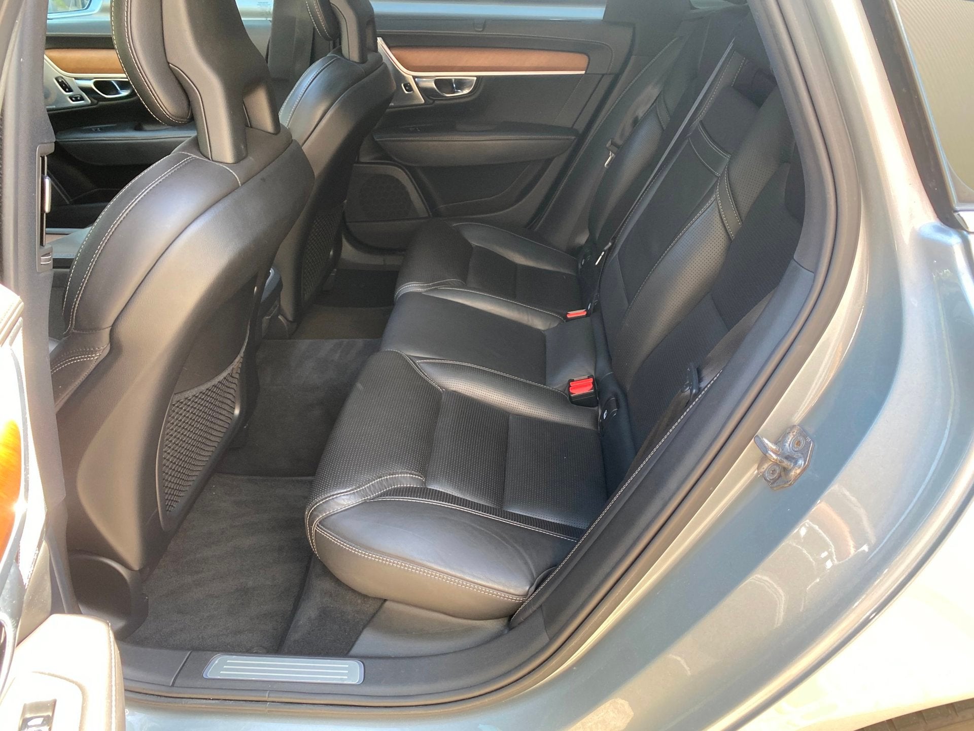 Foto 12 van Volvo V90 2.0 T6 AWD Inscription Full options!