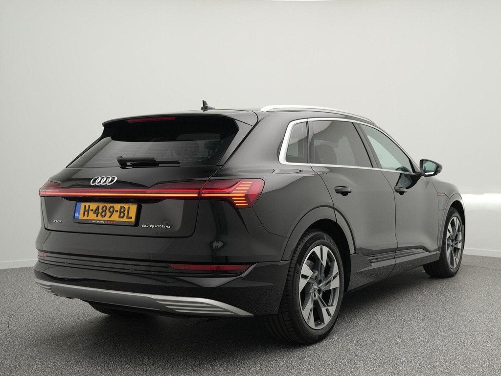 Audi e-tron e-tron 50 QUATTRO 313 PK Launch edition plus | P, Auto's, Audi, Automaat, Zwart, Vierwielaandrijving, SUV of Terreinwagen