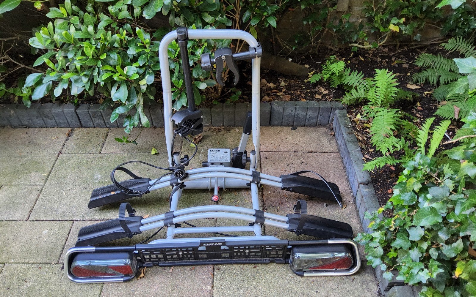 EUFAB, Auto diversen, Fietsendragers, Trekhaakdrager, Ophalen