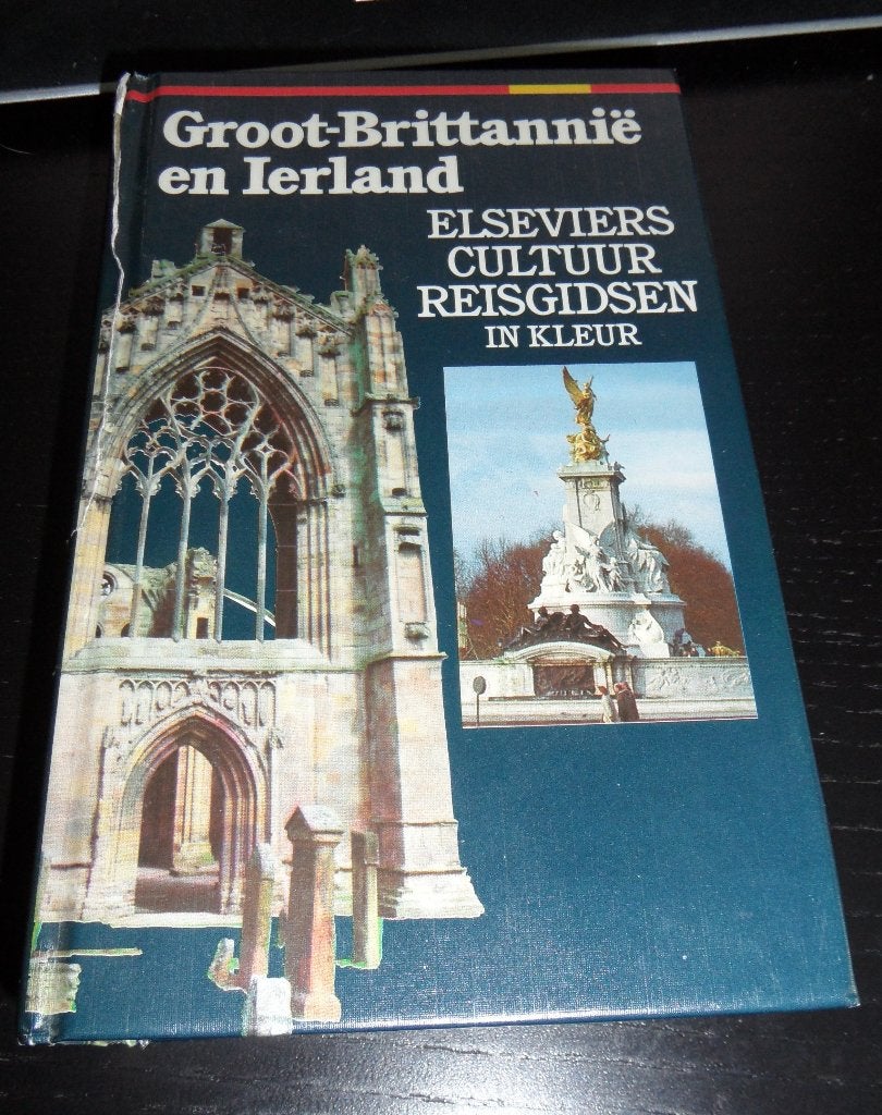 In redelijke staat: Elseviers Cultuur Reisgidsen: UK/Ierland, Europa, Ophalen of Verzenden, Reisgids of -boek, Elsevier