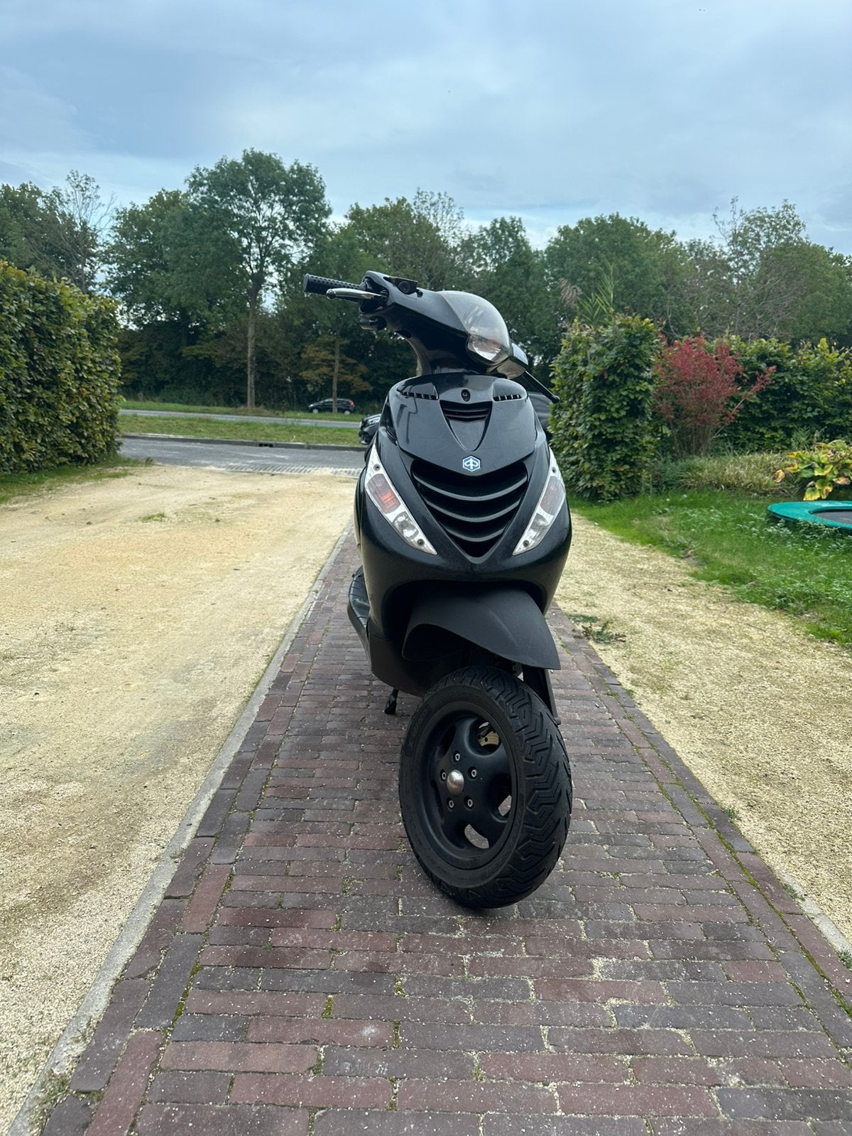 Piaggio zip 2t h2o met orginele uitlaat erbij, Fietsen en Brommers, Ophalen, Tweetakt, Maximaal 45 km/u, Zip