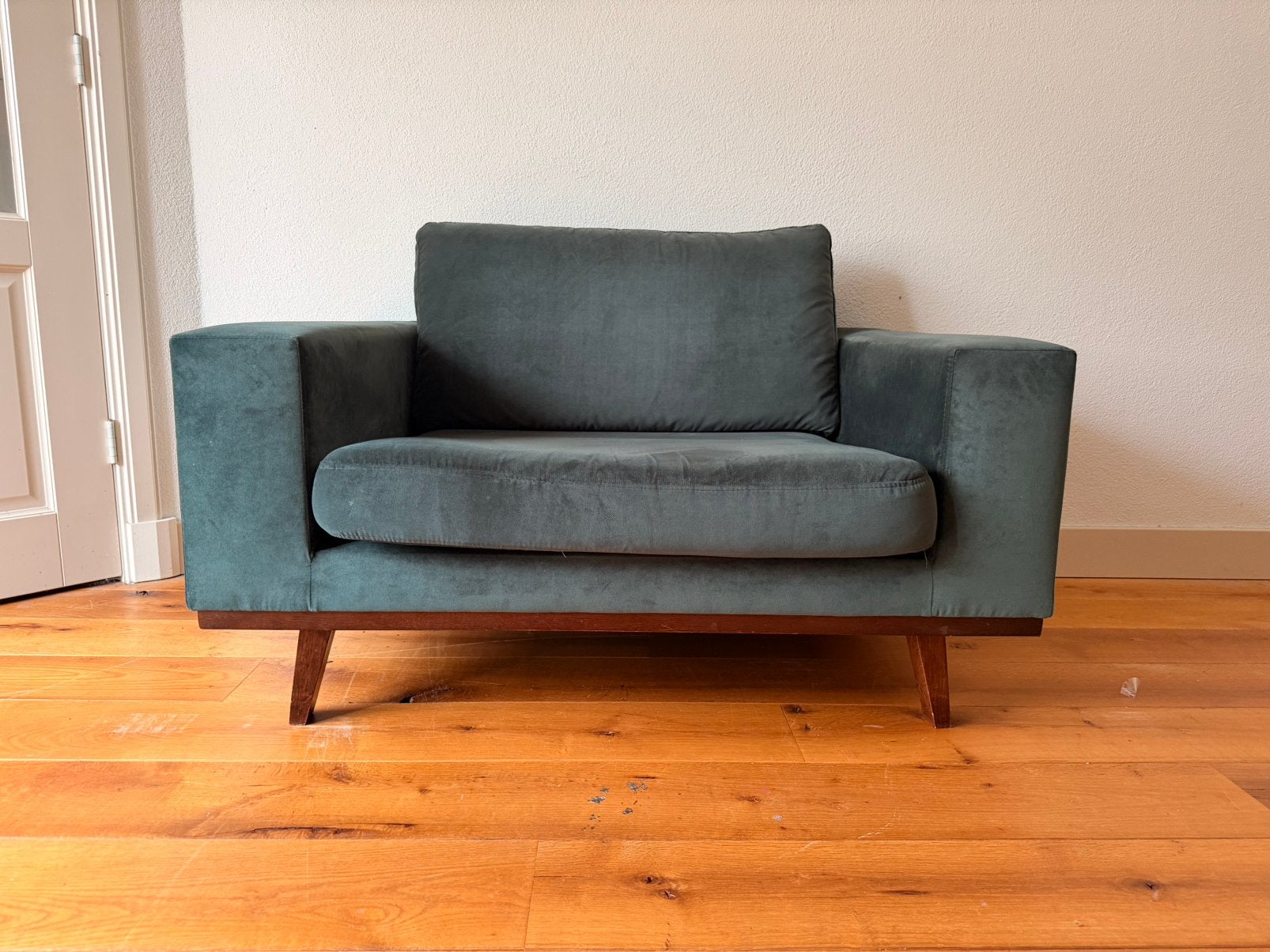 NOUS Living Torino Loveseat – Donkergroen velours, Ophalen, Tweepersoons, 75 tot 100 cm, Zo goed als nieuw