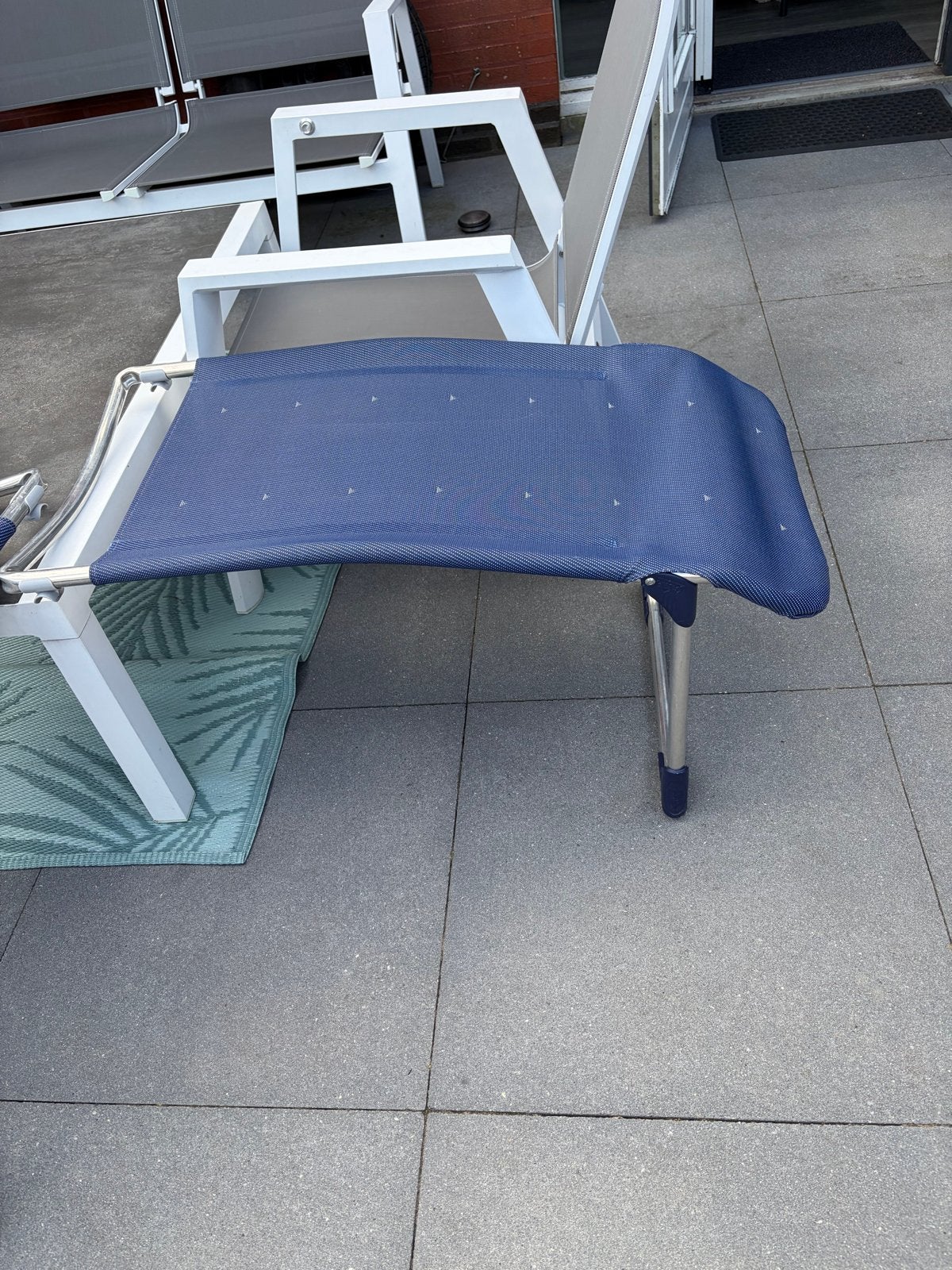 2 Crespo voetensteunen - Zo goed als nieuw, Tuin en Terras, Tuinstoelen, Ophalen, Zo goed als nieuw, Textileen, Inklapbaar