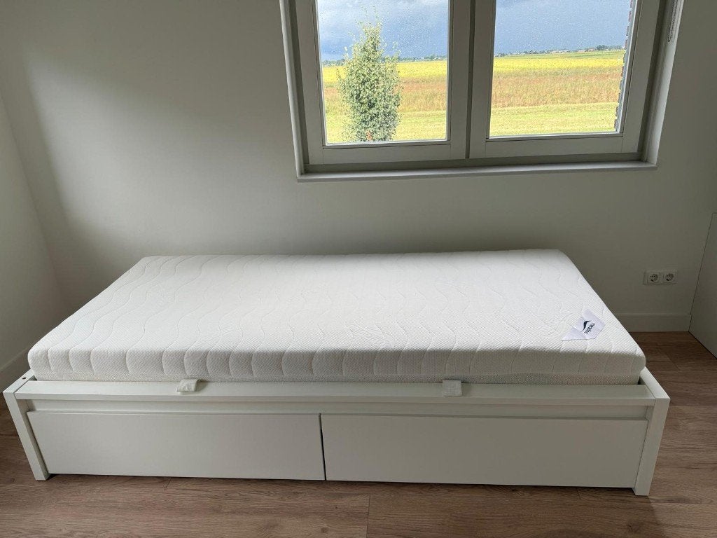 Bed met kastje, Ophalen, Gebruikt, 90 cm, Eenpersoons