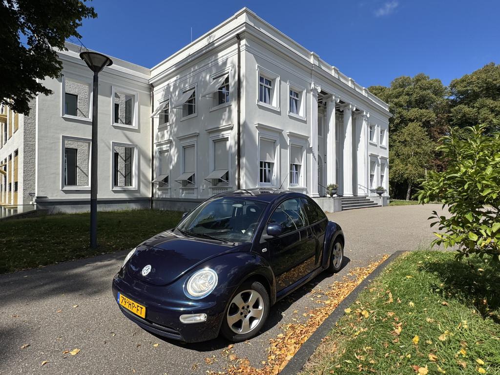 Volkswagen New Beetle 2.0 Highline GERESERVEERD (bj 2001), Auto's, Volkswagen, Bedrijf, Te koop, Beetle (Kever), ABS, Airbags