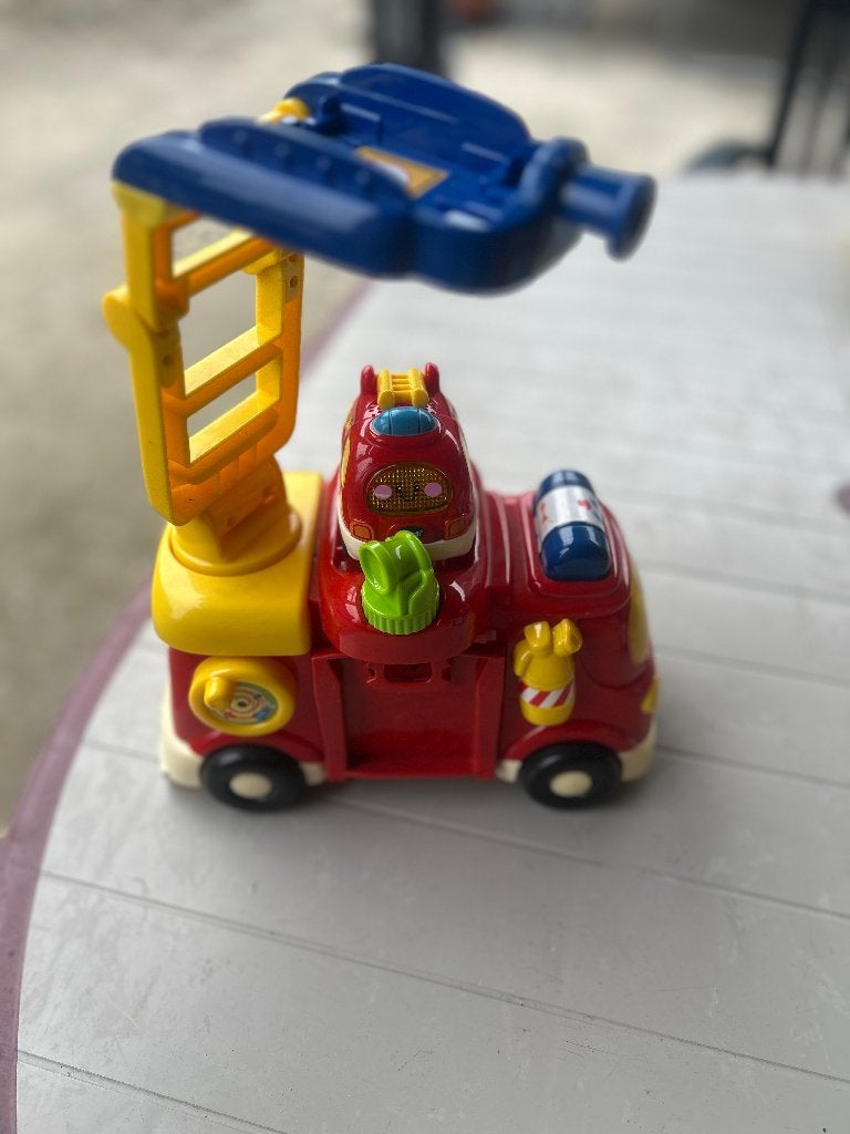VTech Toet Toet Auto's - Brandweerwagen, Kinderen en Baby's, Ophalen of Verzenden, Gebruikt, 2 tot 4 jaar